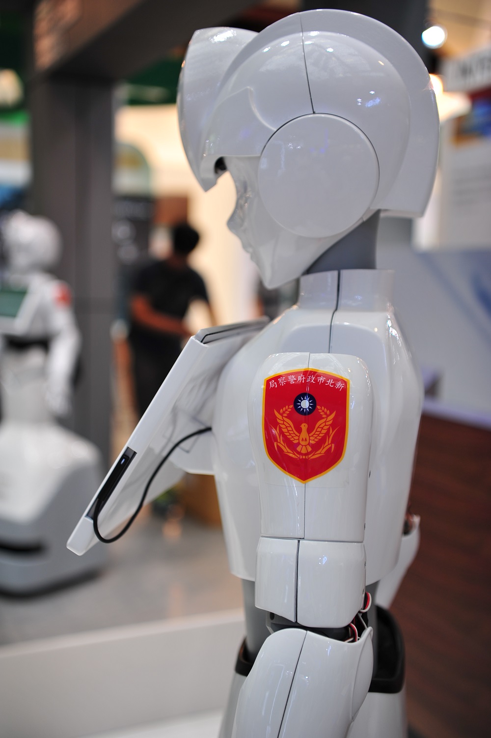 結合智慧科技產業 新北警政機器人WCIT登展-1